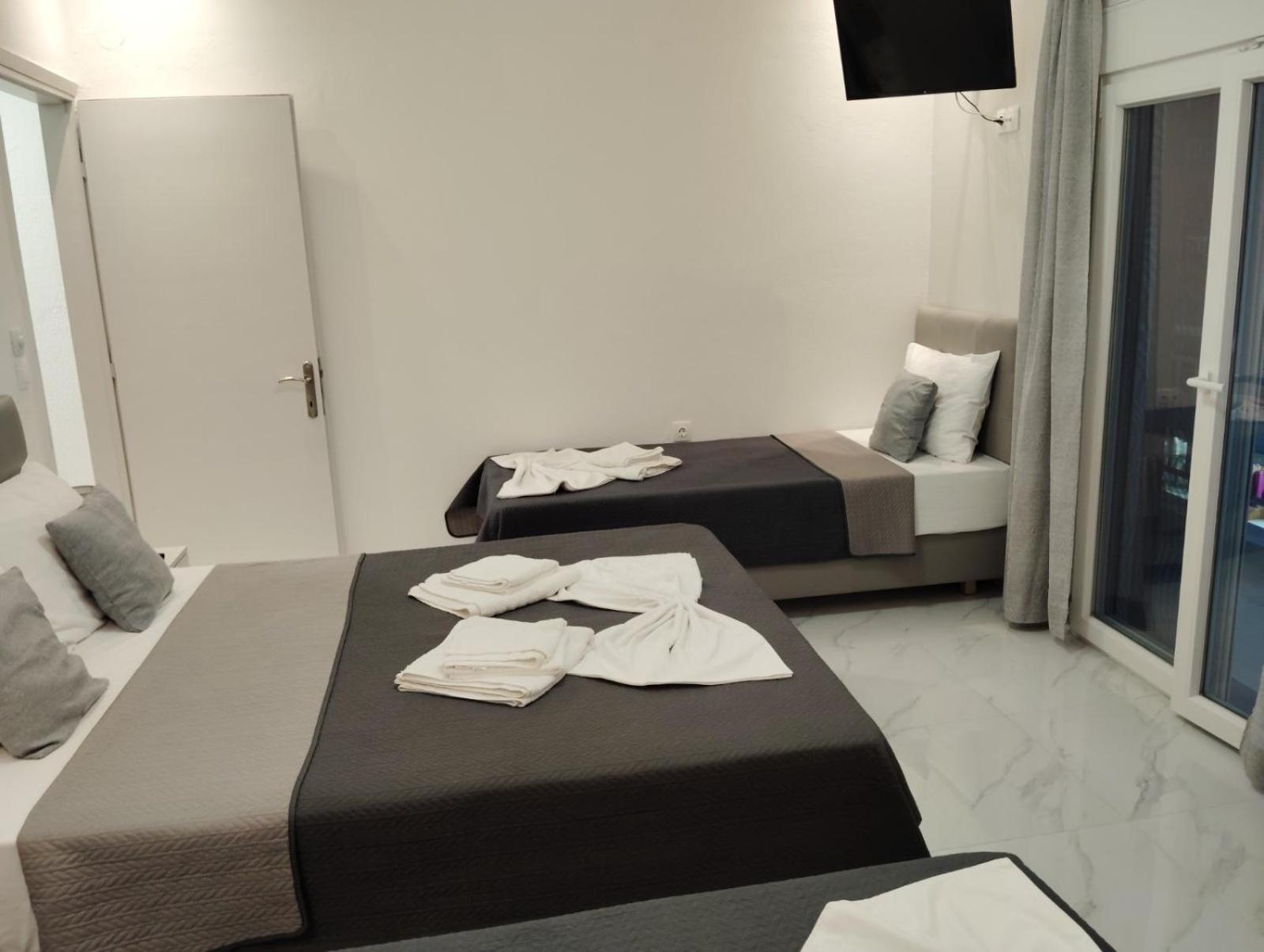 Gold Sand Apartments ปาราเลียกาเตอรีนิส ภายนอก รูปภาพ